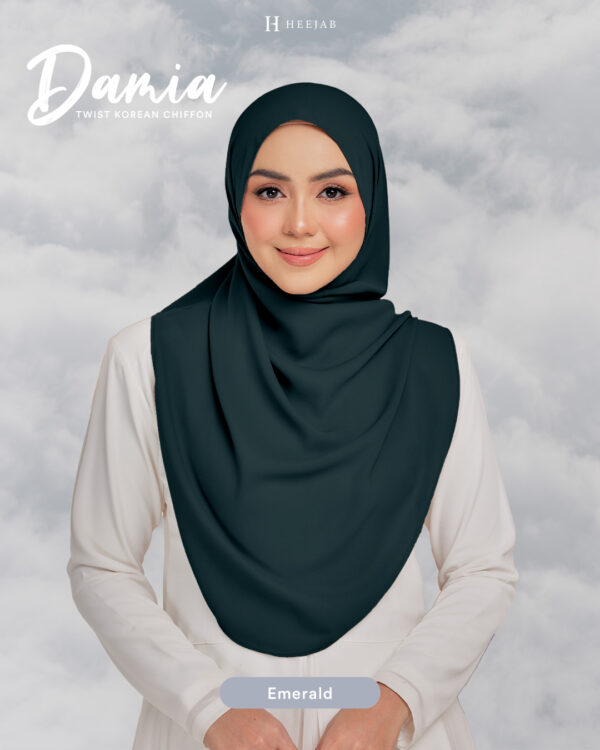 DAMIA emerald